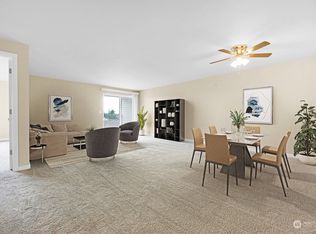9815 Holly Dr APT A303, Everett, WA