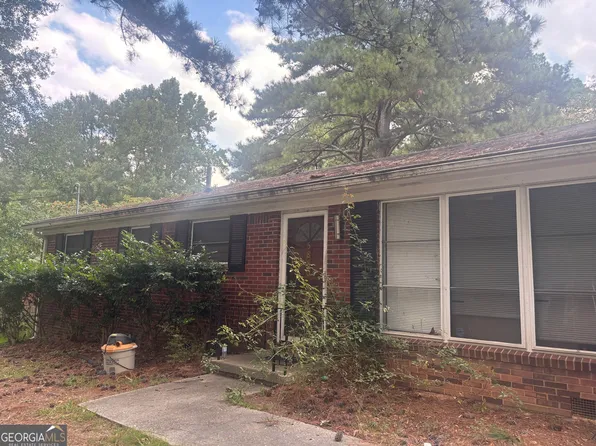 5880 Mallory Rd, College Park, GA 30349