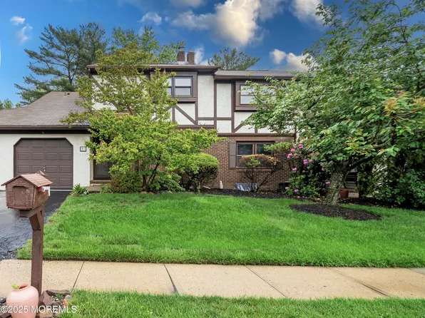 21 Hampton Way #1621, Sayreville, NJ 08872