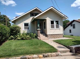 633 Regan St, Rockford, IL 61107