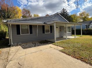 22 Dorset Dr, Ewing, NJ 08618