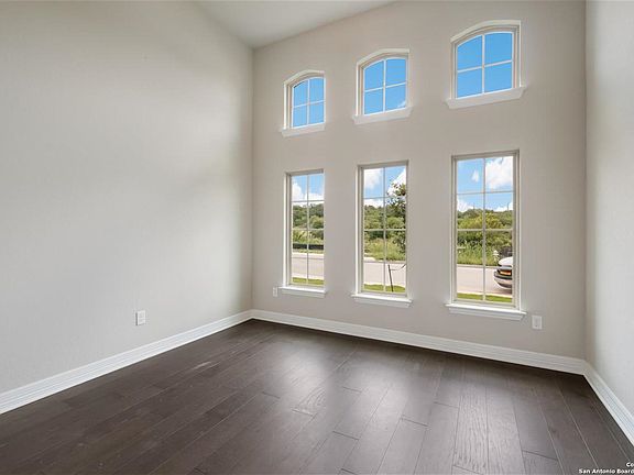 2nd image of 2719 Sueno Pt