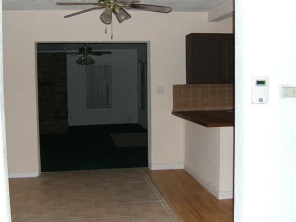 ENTRANCE VIEW INSIDE