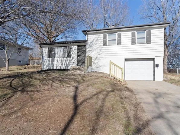 7924 NE 54th St, Kansas City, MO 64119