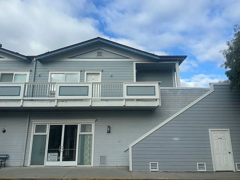 300 Main St #209 — Photo 2
