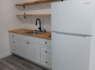 182 Molly St #9, Glendale, OR