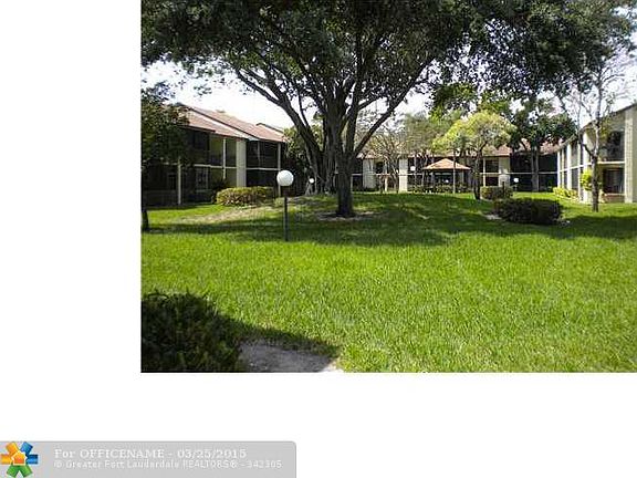 4th image of 1905 SW 15th St APT 7