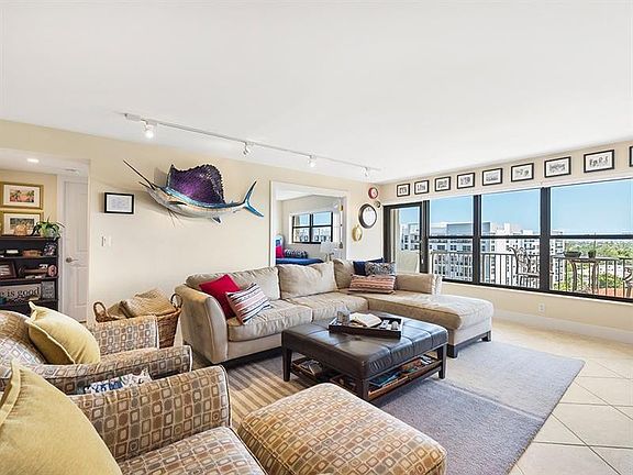 3rd image of 3200 Port Royale Drive #902