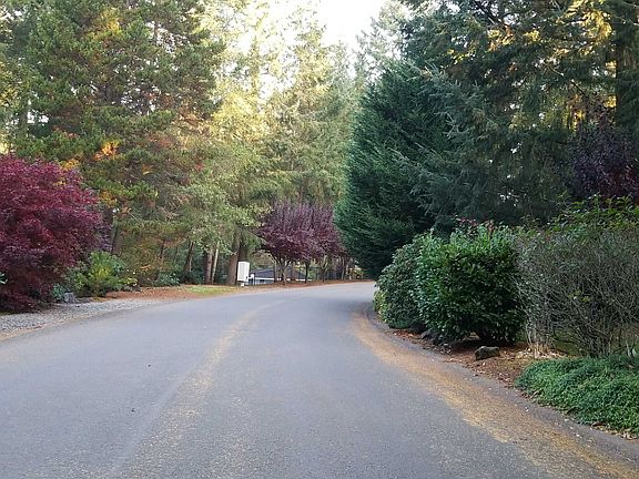 5th image of 3712 26th Avenue Ct