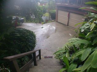 3110 Beaumont Woods Pl, Honolulu, HI 96822