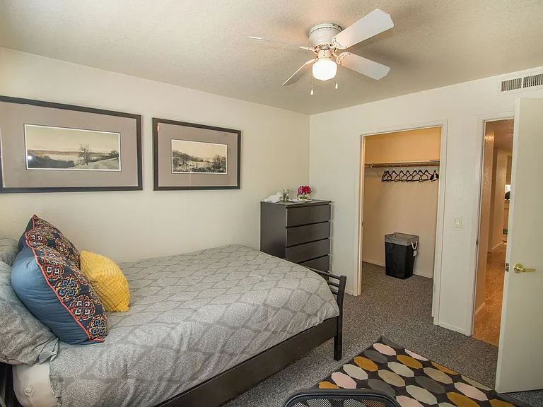 Pomona West Student Apartments — Photo 25