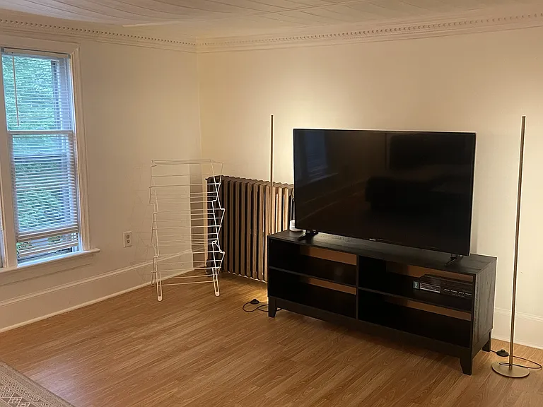 826 N Aurora St #2 — Photo 4