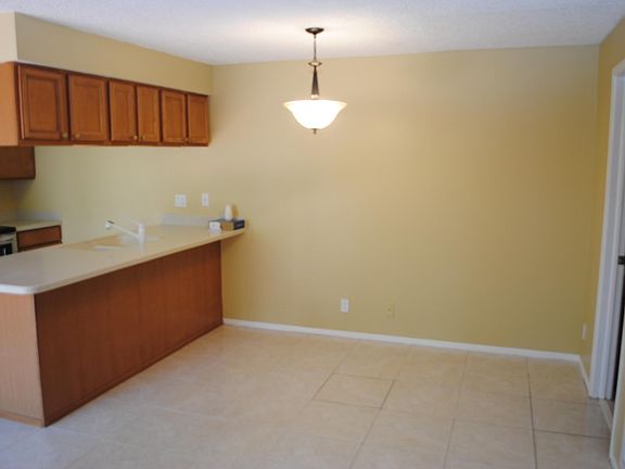 3rd image of 3252 Sand Ct #3252