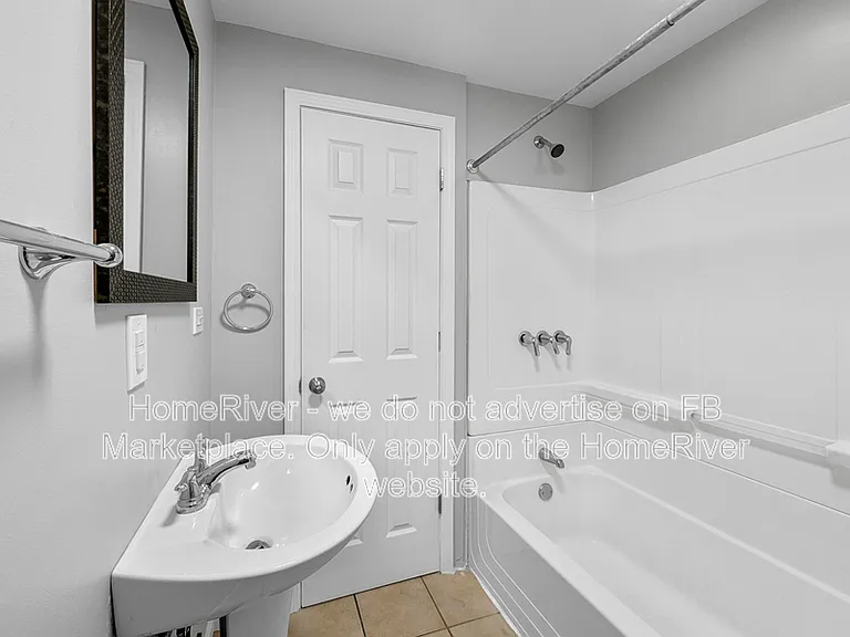 213 Giffin Ave #1 — Photo 6