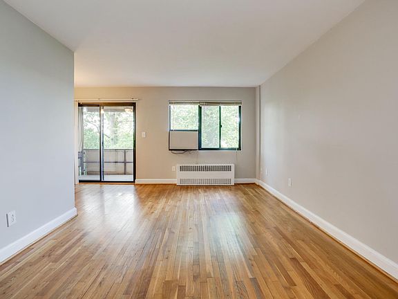 5th image of 1575 N Colonial Ter APT 304
