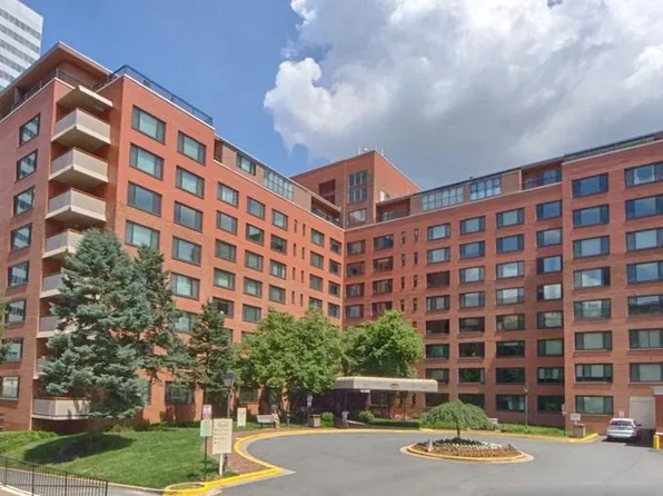1021 Arlington Blvd #E-1021, Arlington, VA 22209