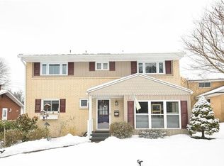 22 Valerie Cir, Monroeville, PA