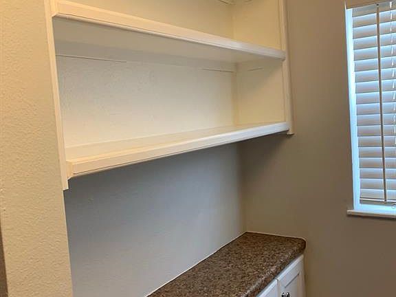 3rd image of 615 Bay Colony Dr APT 2