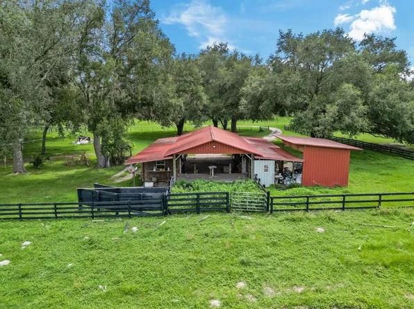 NW 70th St, Chiefland, FL 32626