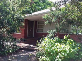 24 Lincoln Rd, Medford, NY 11763