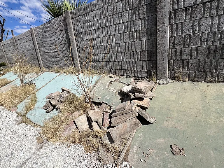 3608 W Bonanza Rd — Photo 43
