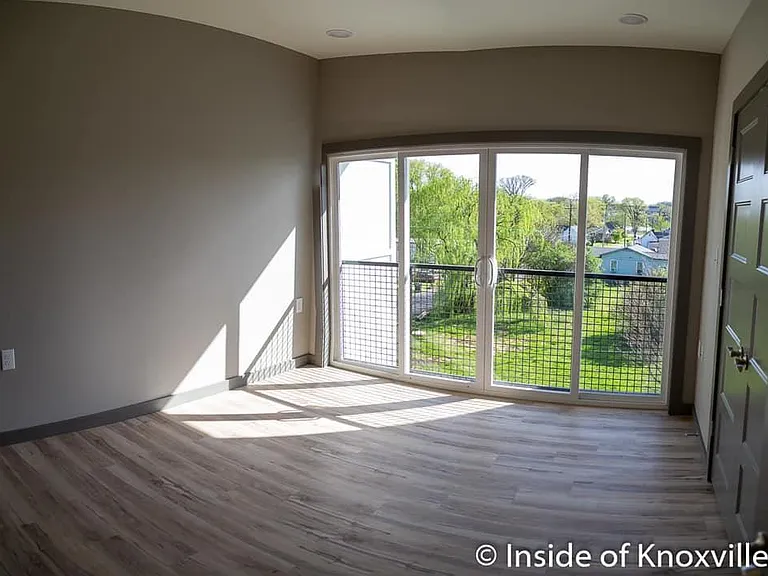 1014 Phillips Ave SE — Photo 19