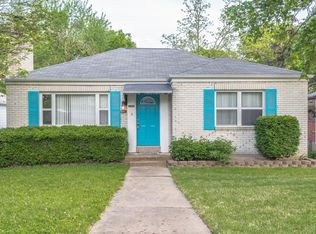 7744 Suffolk Ave, Saint Louis, MO 63119