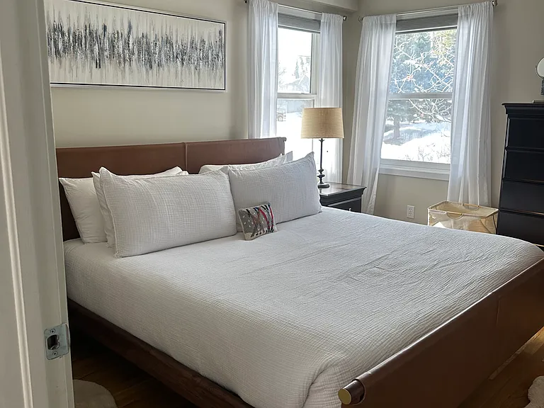 King Bed room