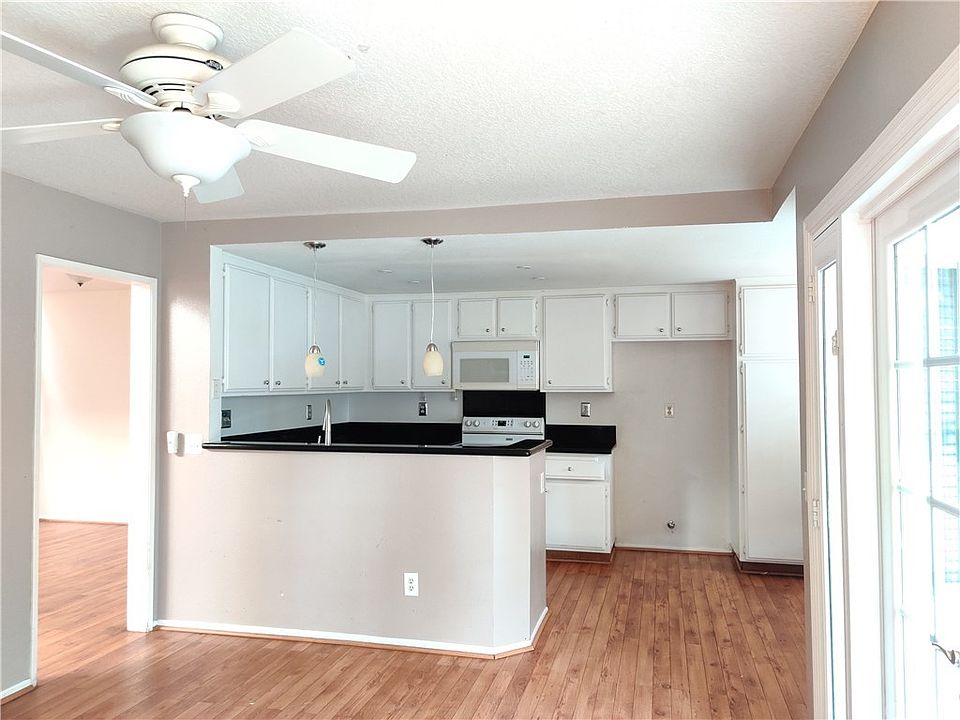 1st image of 4279 Ironwood Dr