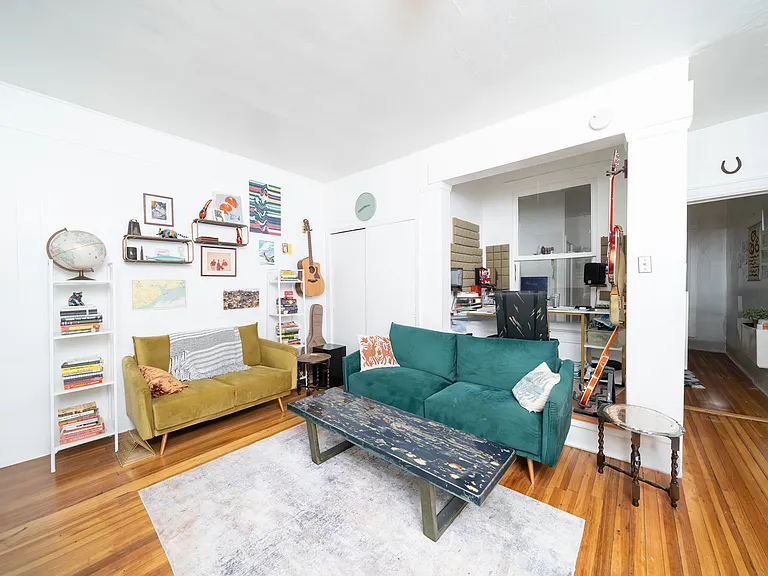 105 Garden St #2 — Photo 2