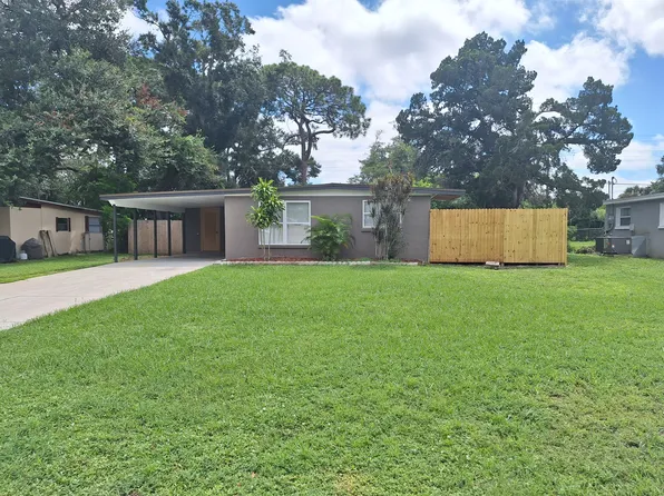 3641 Lokai Pl, Sarasota, FL 34232