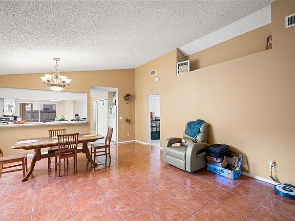 4th image of 9832 Morris Glen Way