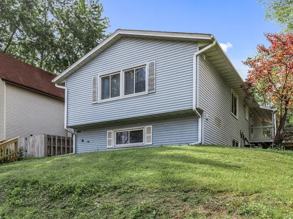 184 Baker St E, Saint Paul, MN 55107