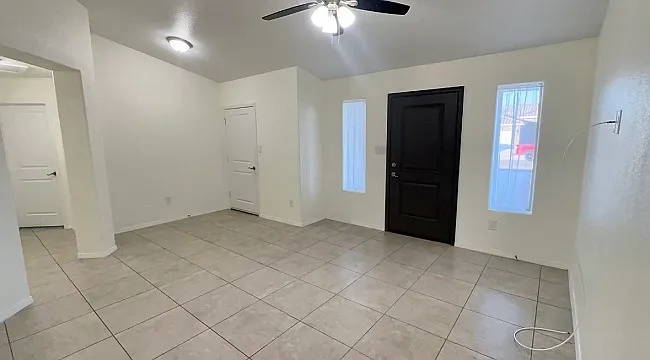 8711 E 41st Pl — Photo 2