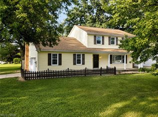 707 Oakridge Dr, Boardman, OH 44512