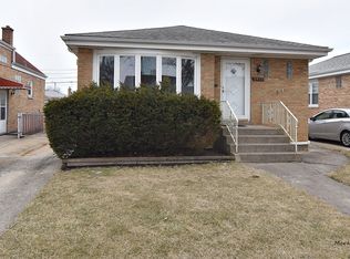 2916 Sunset Ln, Franklin Park, IL 60131