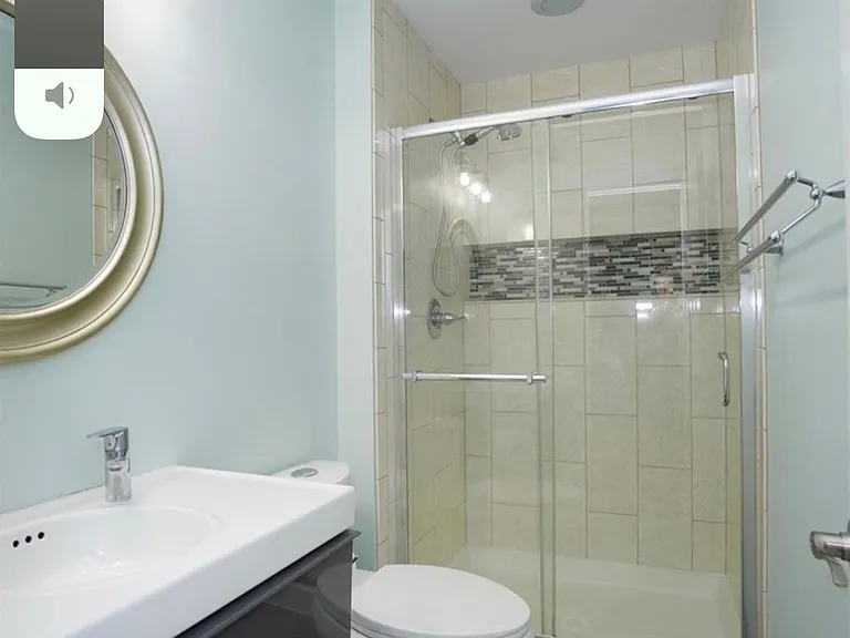 8066 Winters Ln — Photo 12