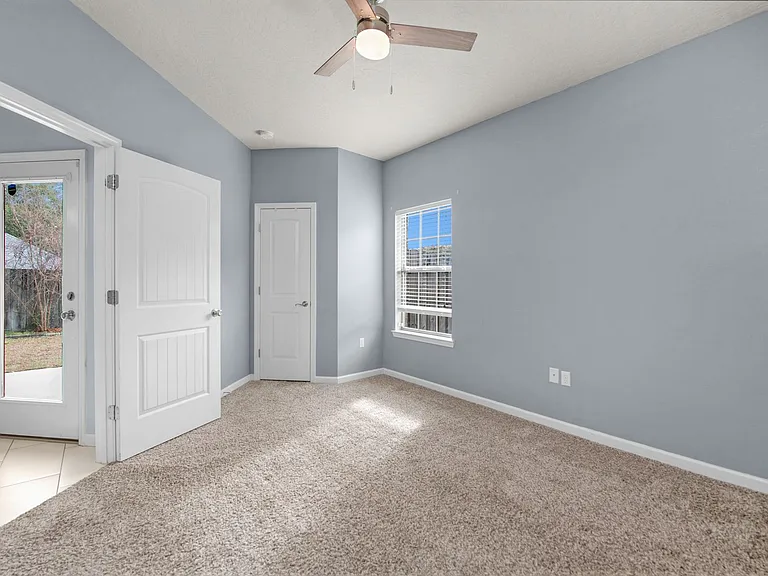 4596 Hermosa Rd — Photo 12