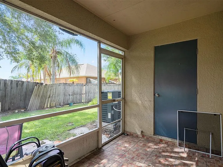 2234 Cypress Knee Loop — Photo 21