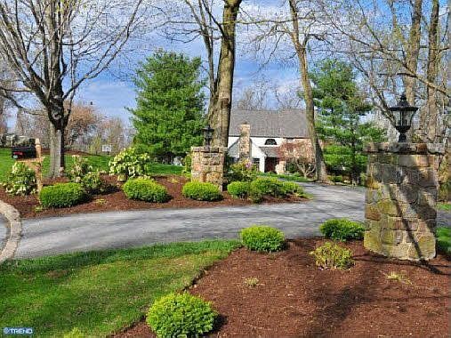4th image of 38 Rosewood Ln