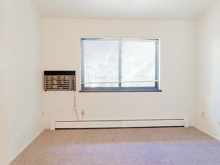 2355 Grove St #9 — Photo 9