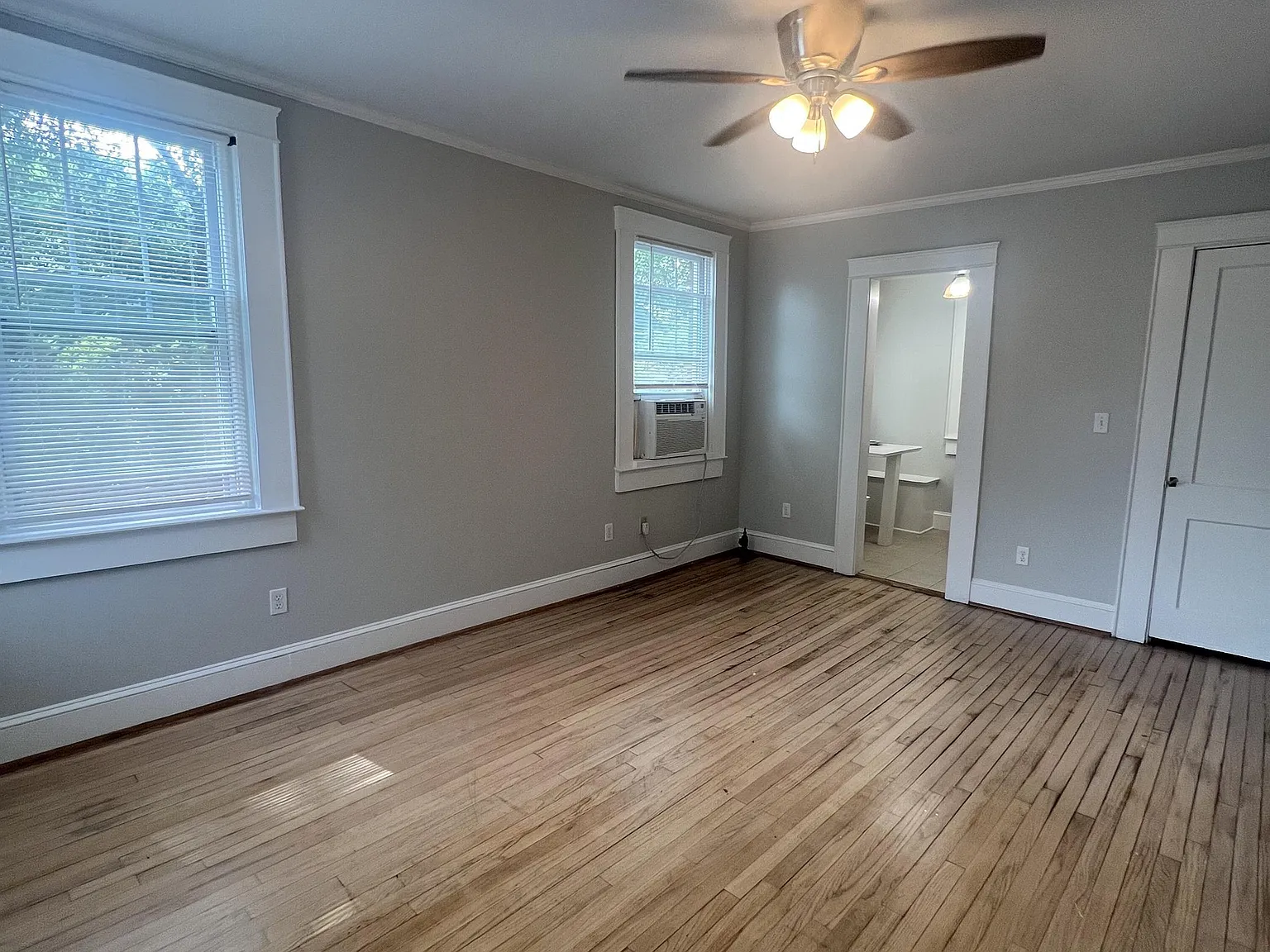 734 Argonne — Photo 4