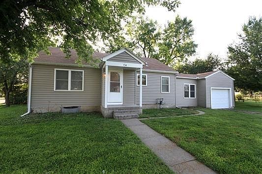 1st image of 734 Glick Ave