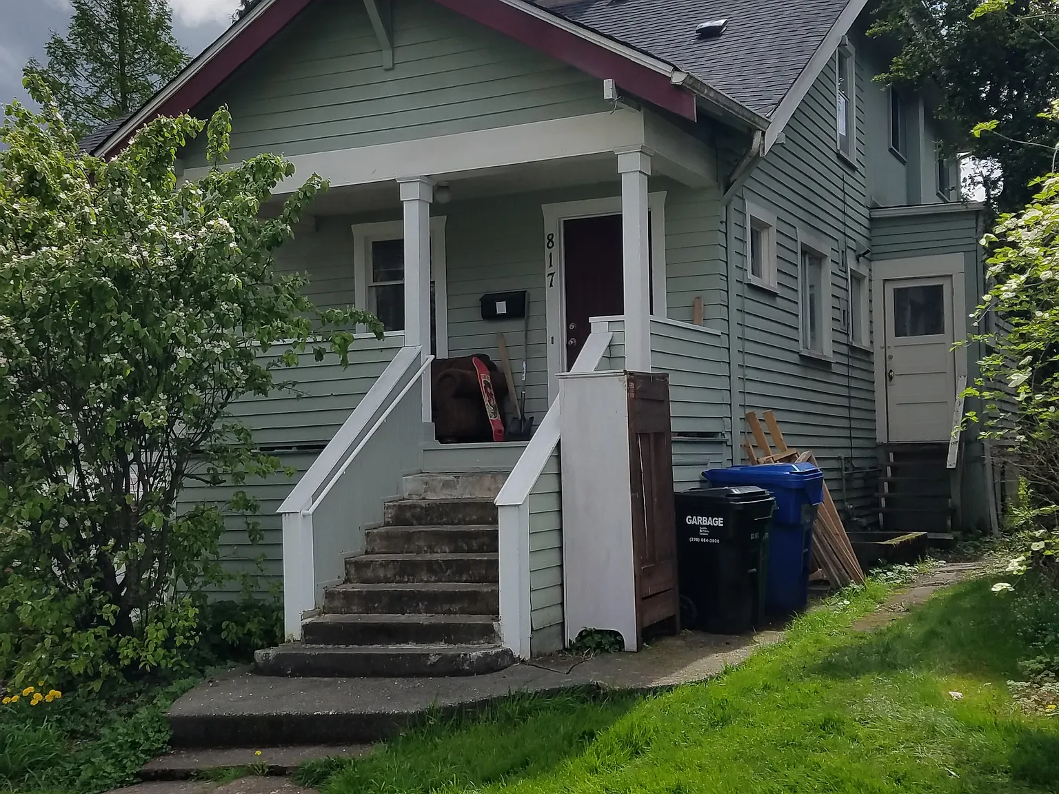 9 bed, 3150 sqft, $6,250 — Photo 2