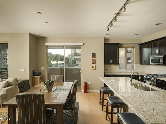 4th image of 4805 N WOODMERE FAIRWAY Lane #1012