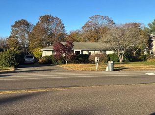 117 E Woodside Ave, Patchogue, NY 11772