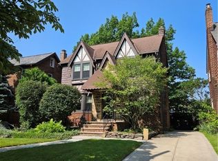 2400 Rinard Rd, Cleveland Heights, OH 44118