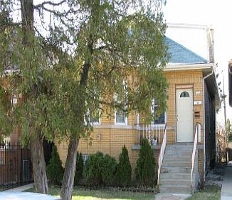 1st image of 5123 W Wrightwood Ave #1