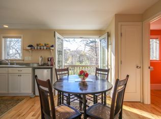 3 Seal Cove Ln #1, Cape Elizabeth, ME 04107