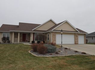 2035 Raintree Ln, Racine, WI 53406